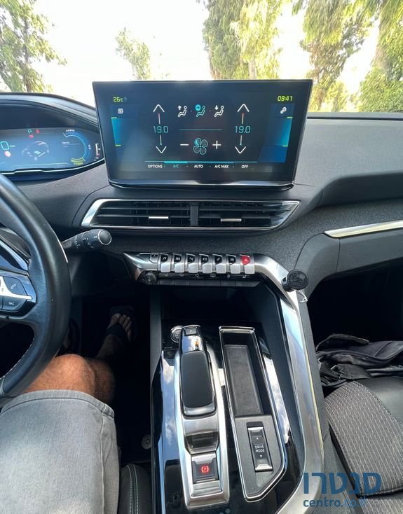 2022' Peugeot 3008 פיג'ו photo #3