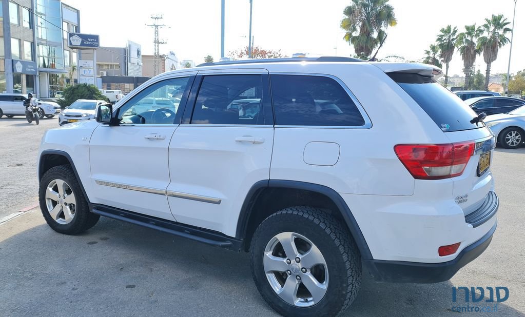 2013' Jeep Grand Cherokee ג'יפ גרנד צ'ירוקי photo #4