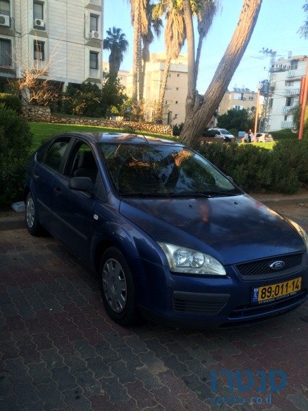 2006' Ford Focus photo #1