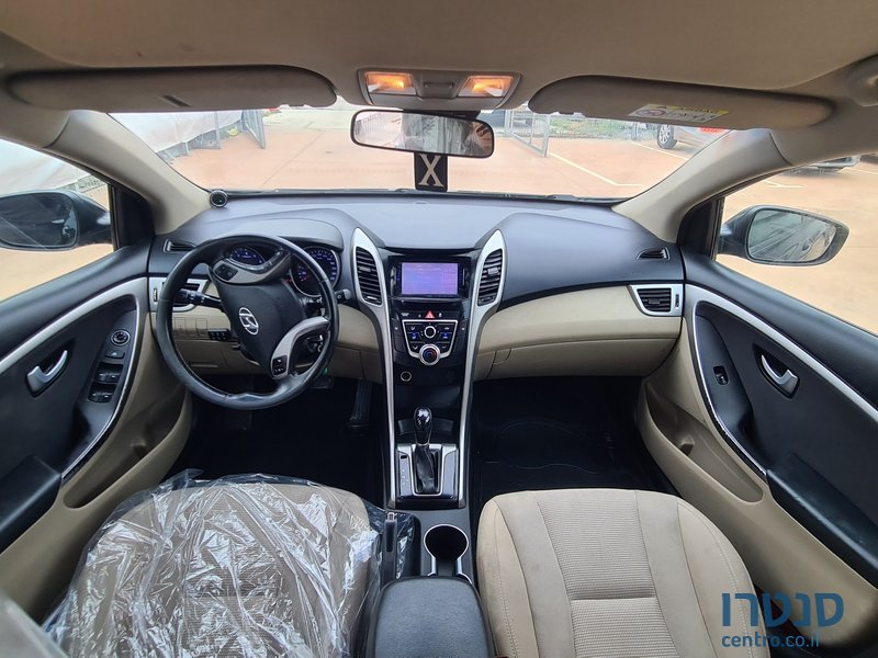 2015' Hyundai i30 יונדאי photo #6