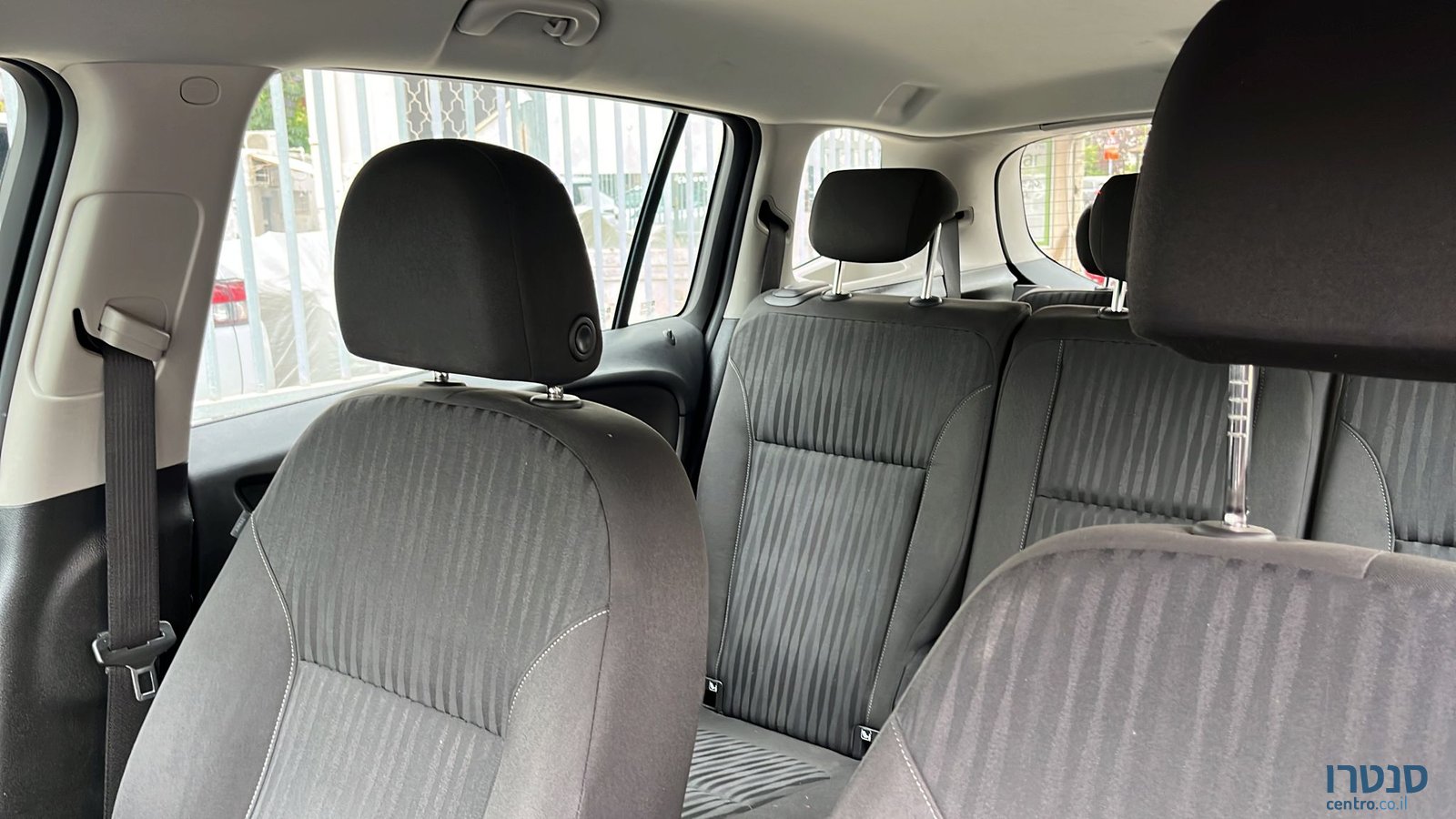 2018' Opel Zafira photo #5