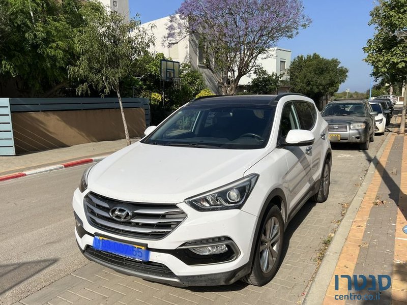 2017' Hyundai Santa Fe יונדאי סנטה פה photo #3