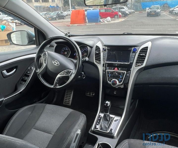 2015' Hyundai i30 יונדאי photo #5