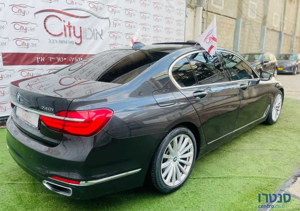 2016' BMW 7 Series ב.מ.וו סדרה 7 photo #5