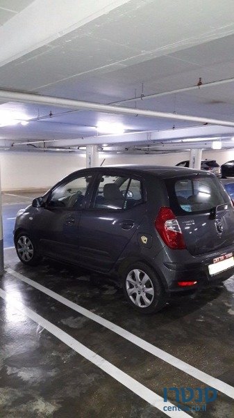 2011' Hyundai i10 photo #2