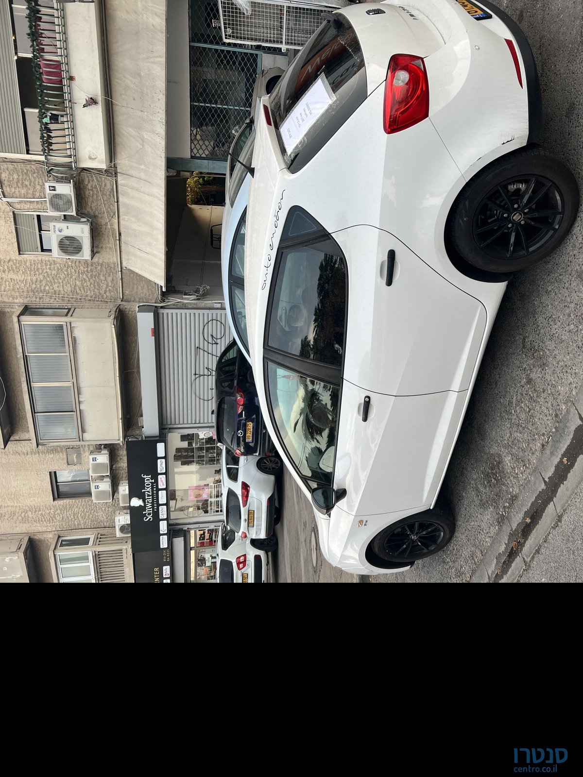 2011' SEAT Ibiza סיאט איביזה photo #1