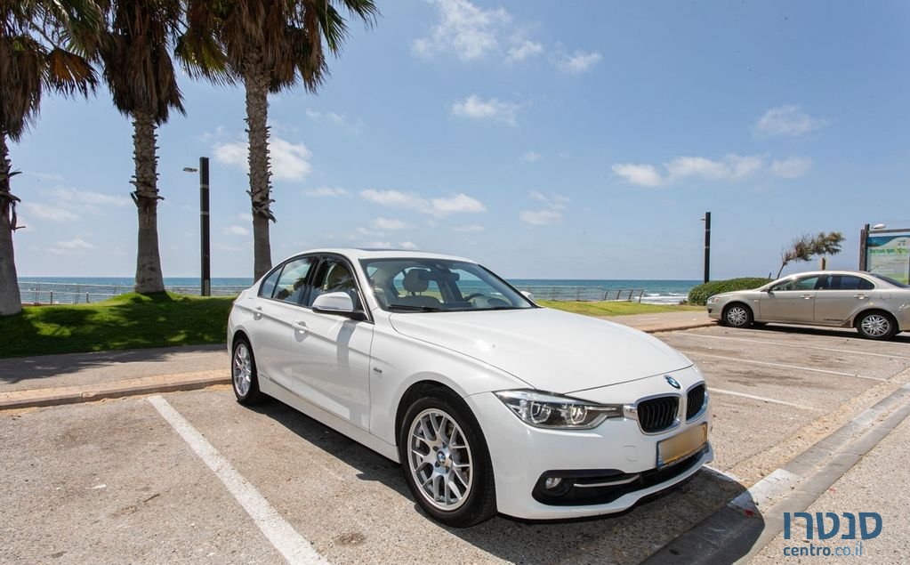 2017' BMW 3 Series ב.מ.וו סדרה 3 photo #5