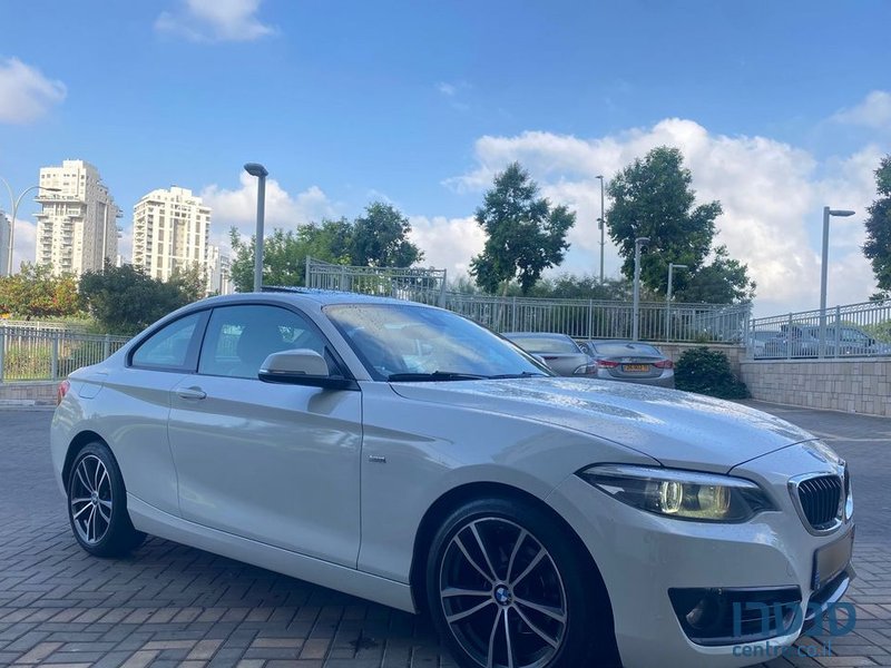 2018' BMW 2 Series ב.מ.וו סדרה 2 photo #2