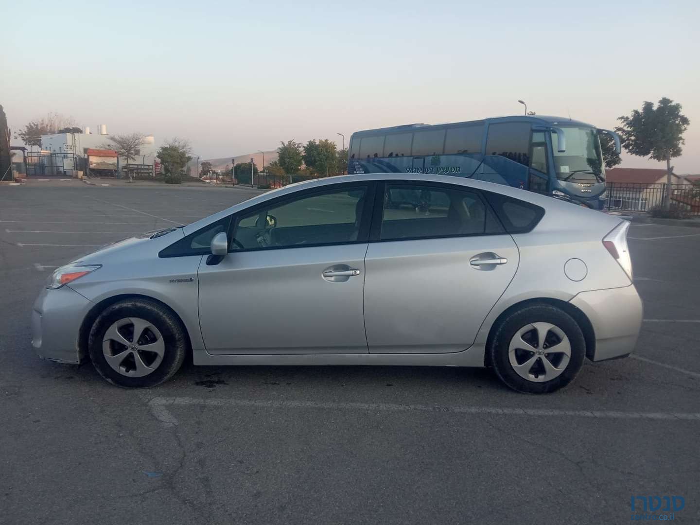 2014' Toyota Prius טויוטה פריוס photo #4