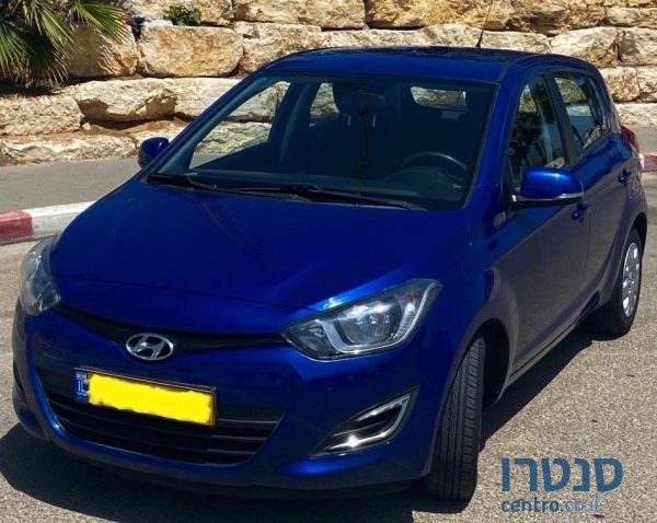 2014' Hyundai i20 photo #1