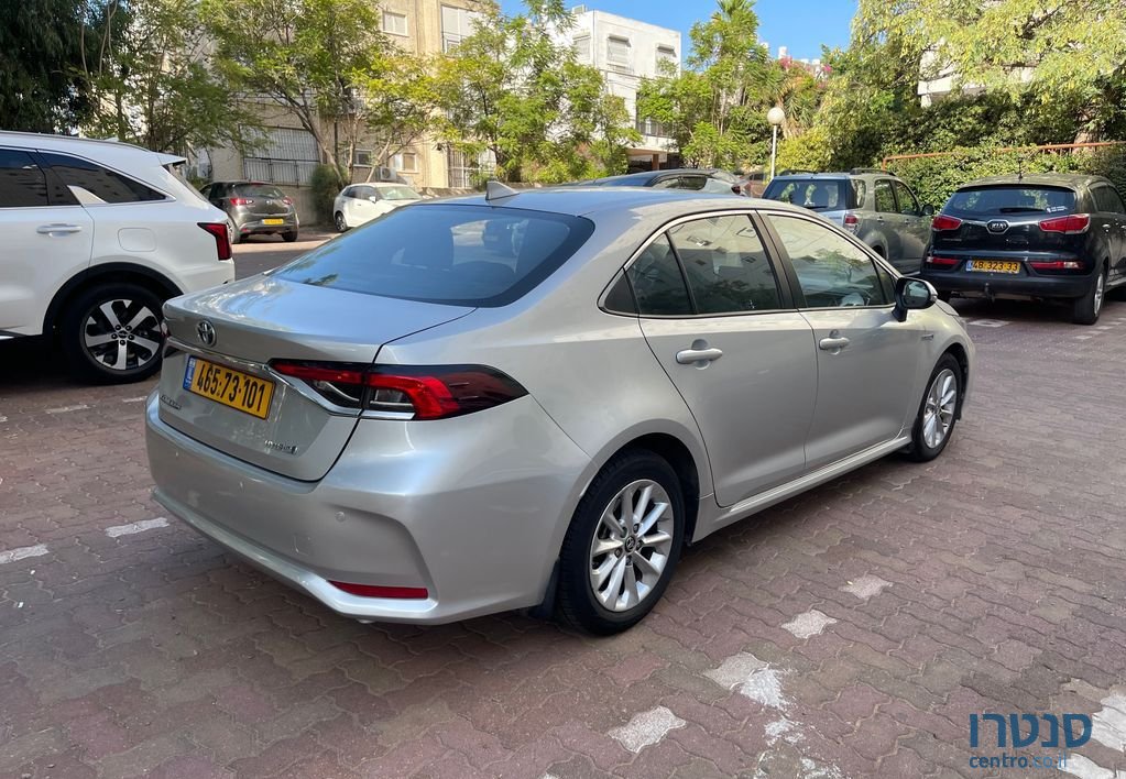 2019' Toyota Corolla טויוטה קורולה photo #3