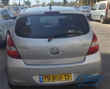 2012' Hyundai i20 יונדאי photo #1