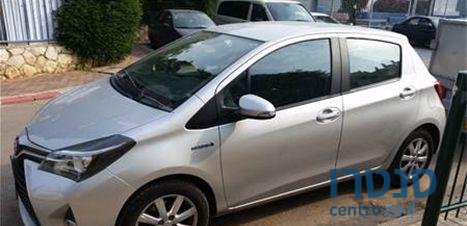 2015' Toyota Yaris טויוטה יאריס photo #1