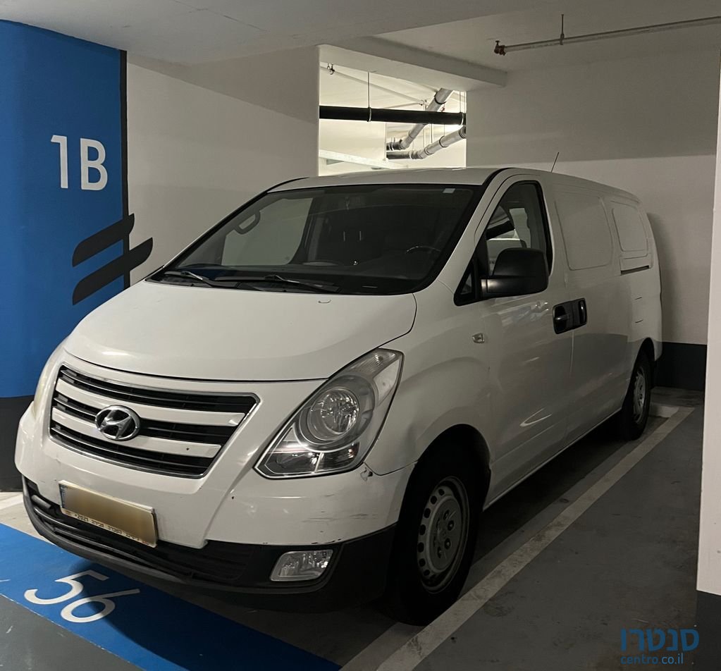 2015' Hyundai i800 יונדאי photo #1