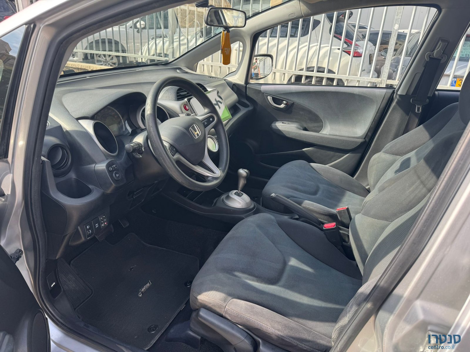 2012' Honda Jazz photo #2