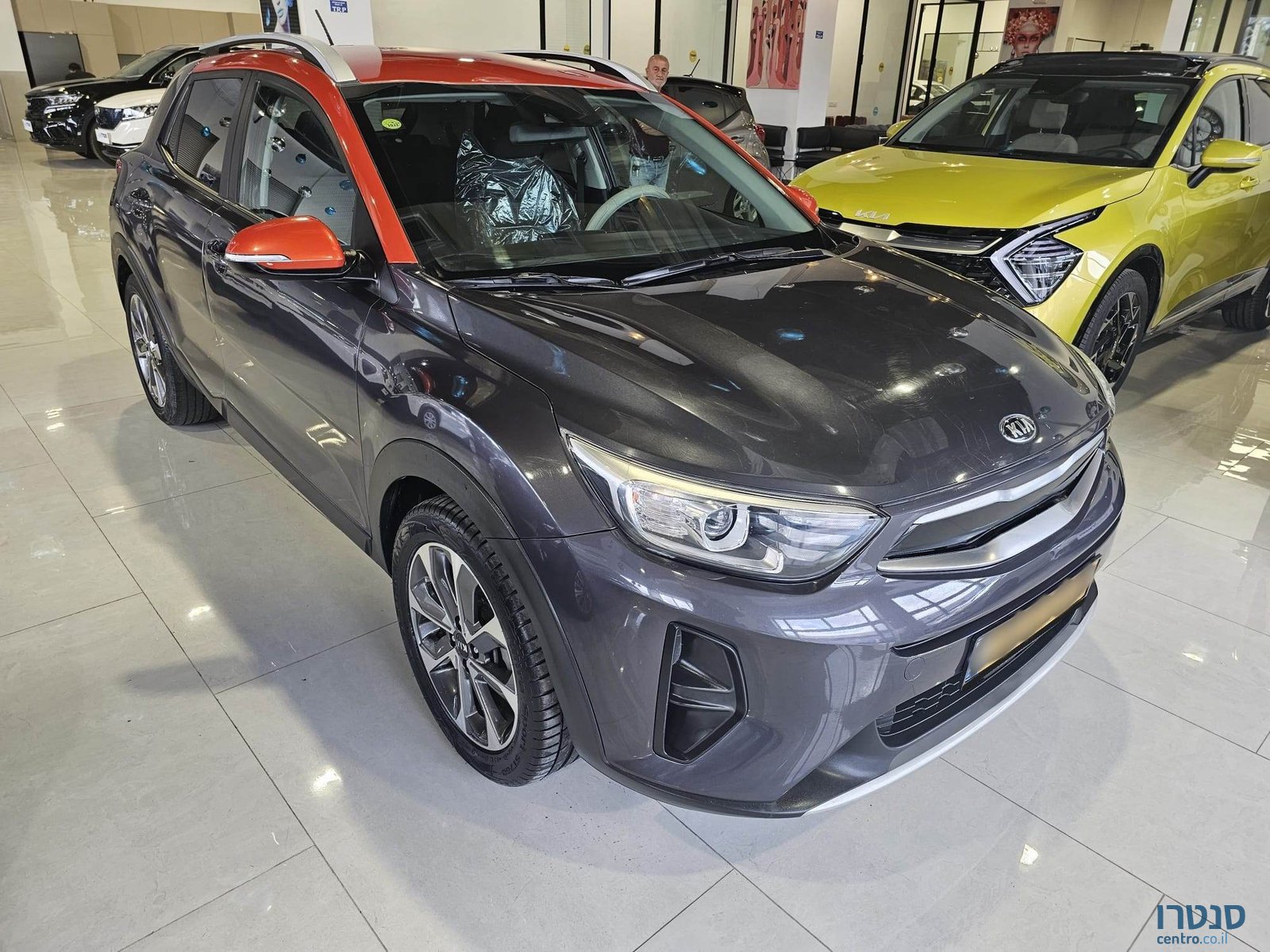 2018' Kia Stonic photo #2