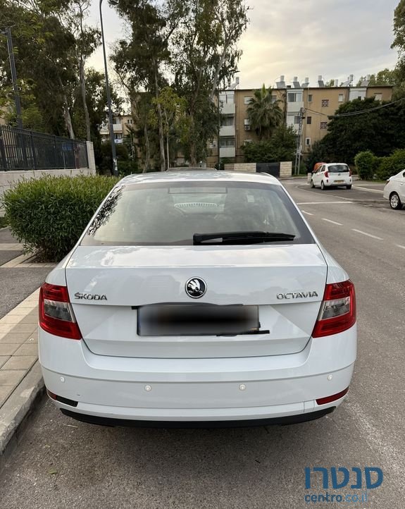 2017' Skoda Octavia סקודה אוקטביה photo #3