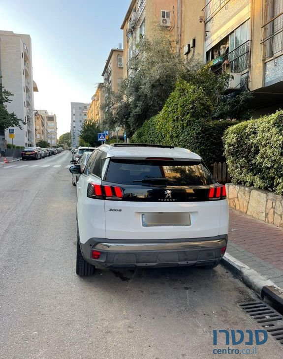 2017' Peugeot 3008 פיג'ו photo #2