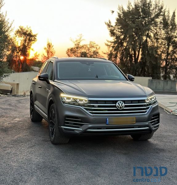 2019' Volkswagen Touareg פולקסווגן טוארג photo #3