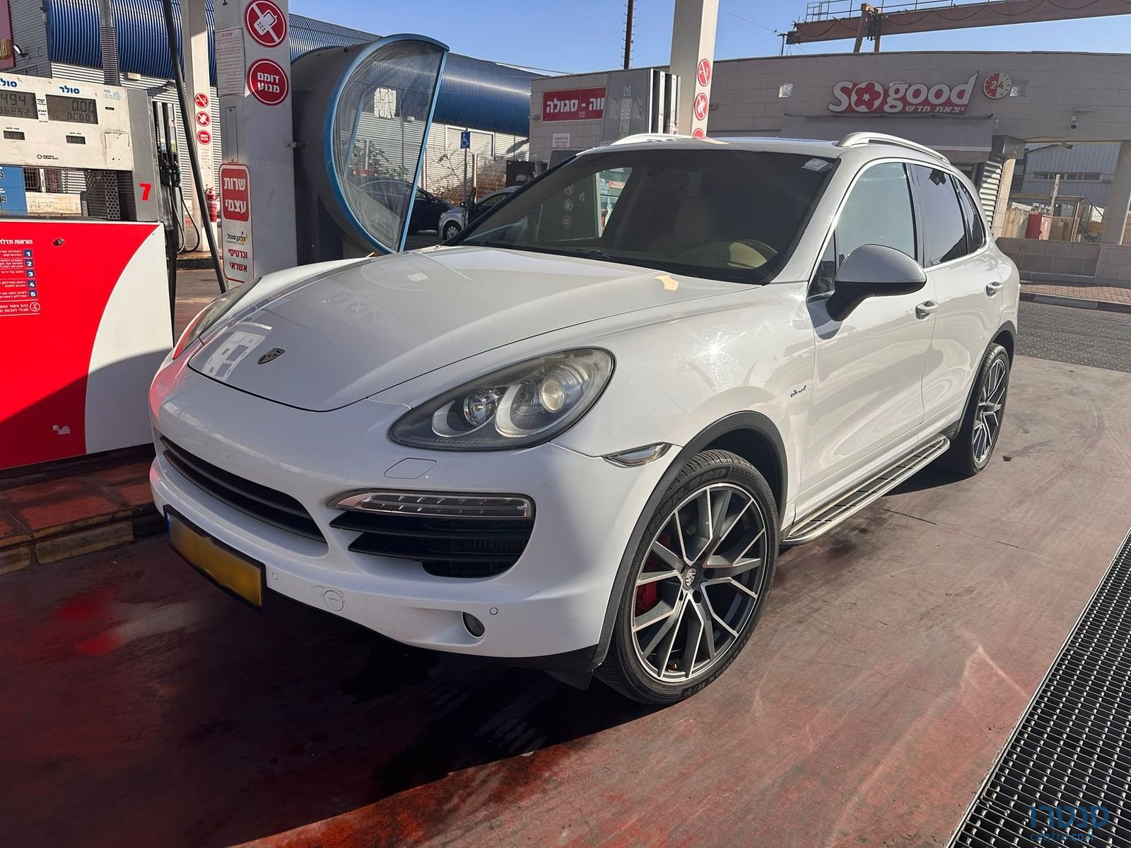 2013' Porsche Cayenne S פורשה קיימן photo #1