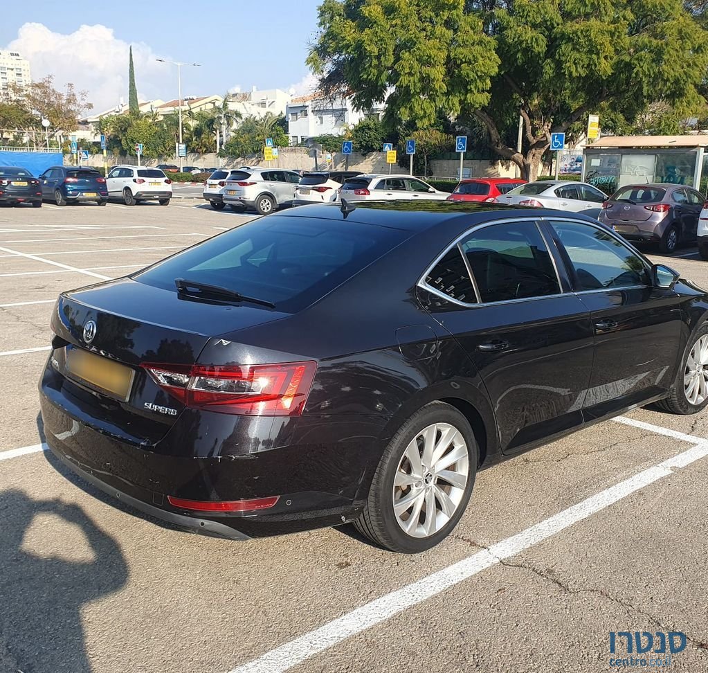 2017' Skoda Superb סקודה סופרב photo #1