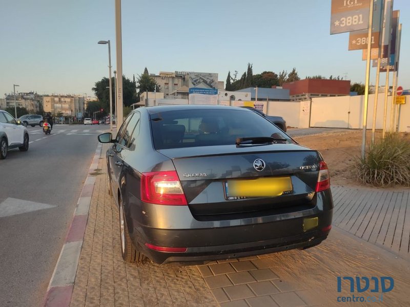 2017' Skoda Octavia סקודה אוקטביה photo #2