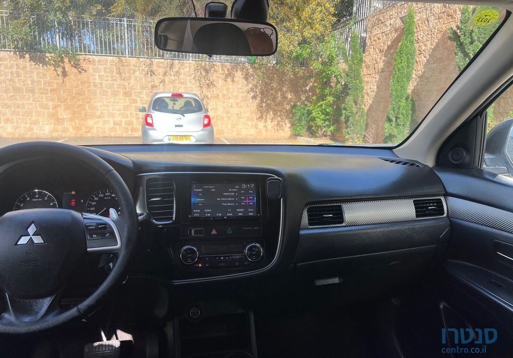 2015' Mitsubishi Outlander מיצובישי אאוטלנדר photo #5