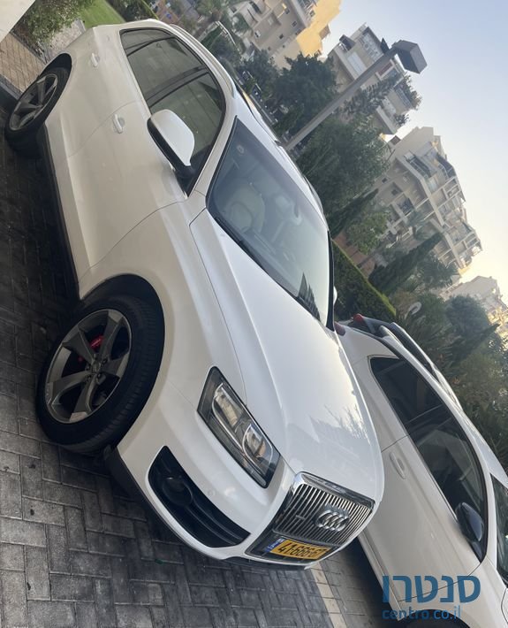 2010' Audi Q5 אאודי photo #1