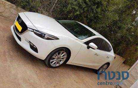 2017' Mazda 3 מאזדה 3 ספורט photo #1