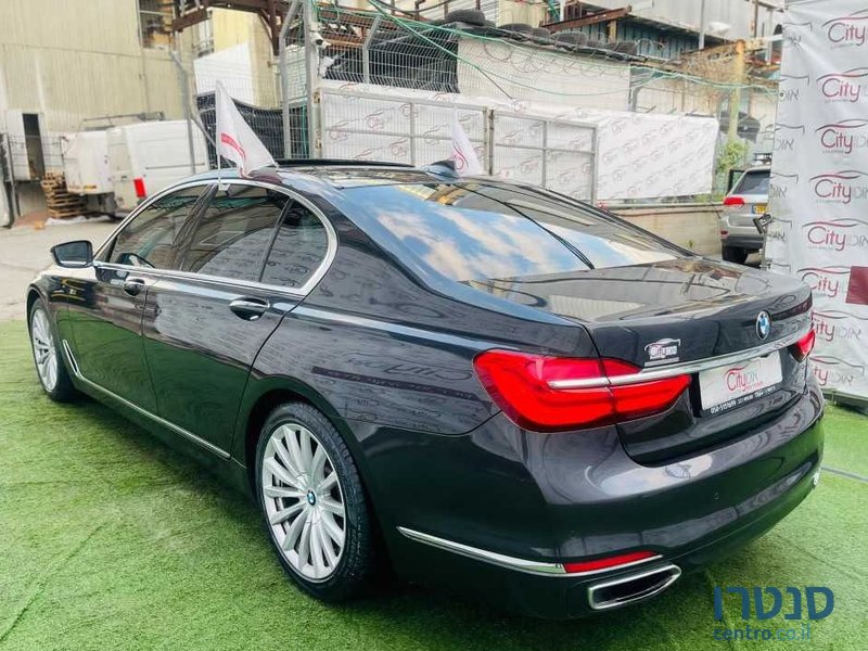 2016' BMW 7 Series ב.מ.וו סדרה 7 photo #6