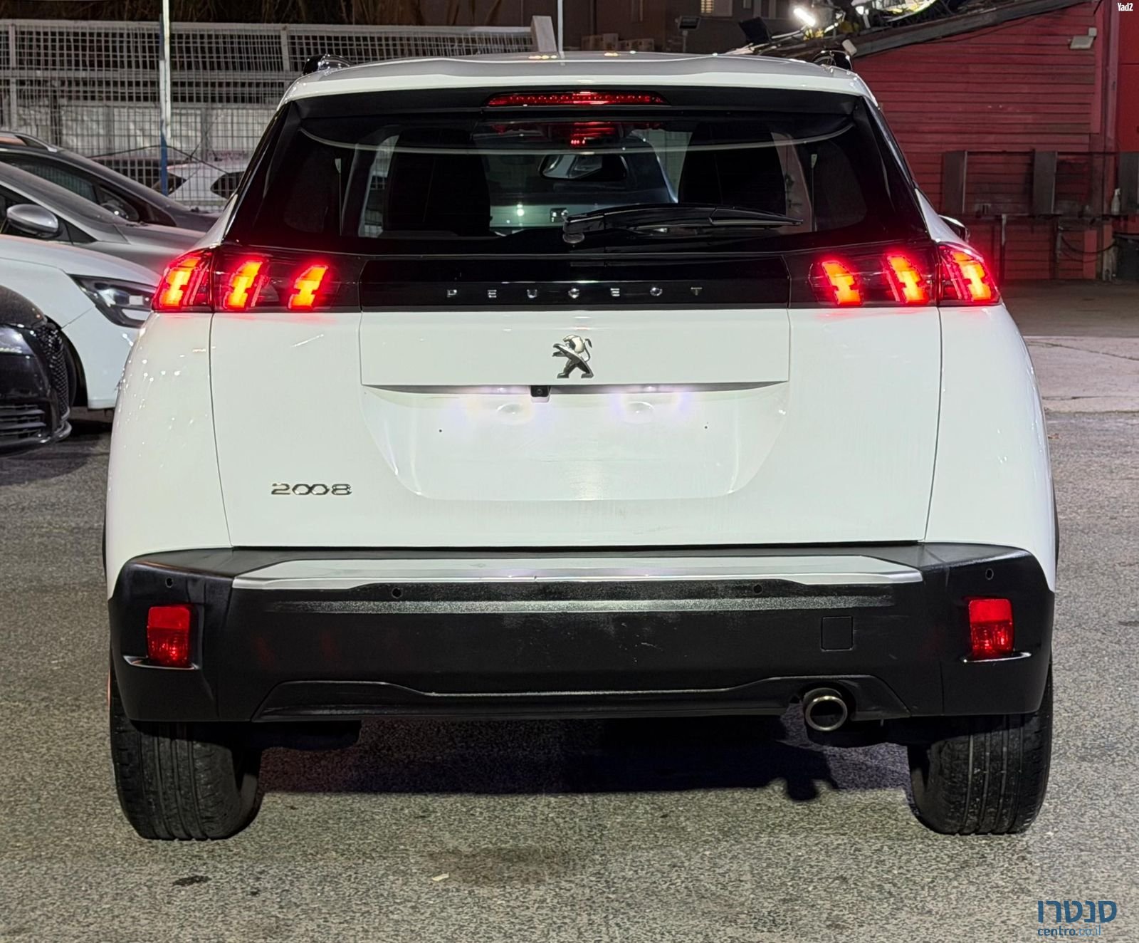 2022' Peugeot 2008 פיג'ו photo #6