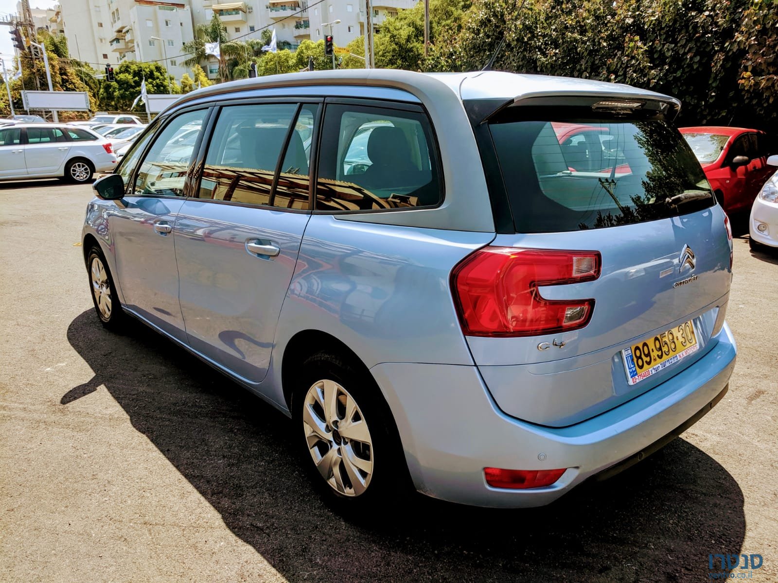 2015' Citroen C4 Picasso photo #4