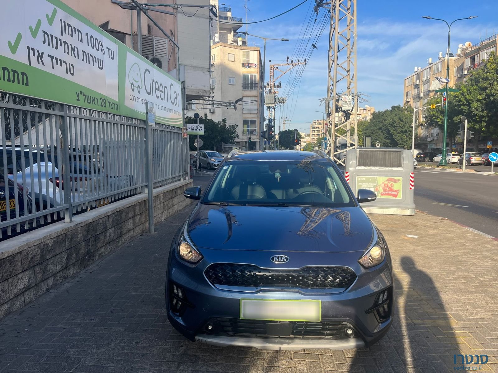 2020' Kia Niro photo #3