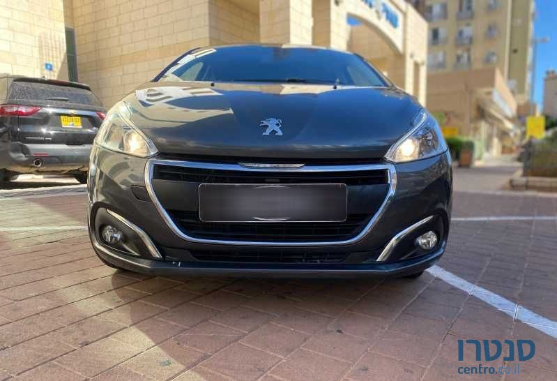 2015' Peugeot 208 פיג'ו photo #4