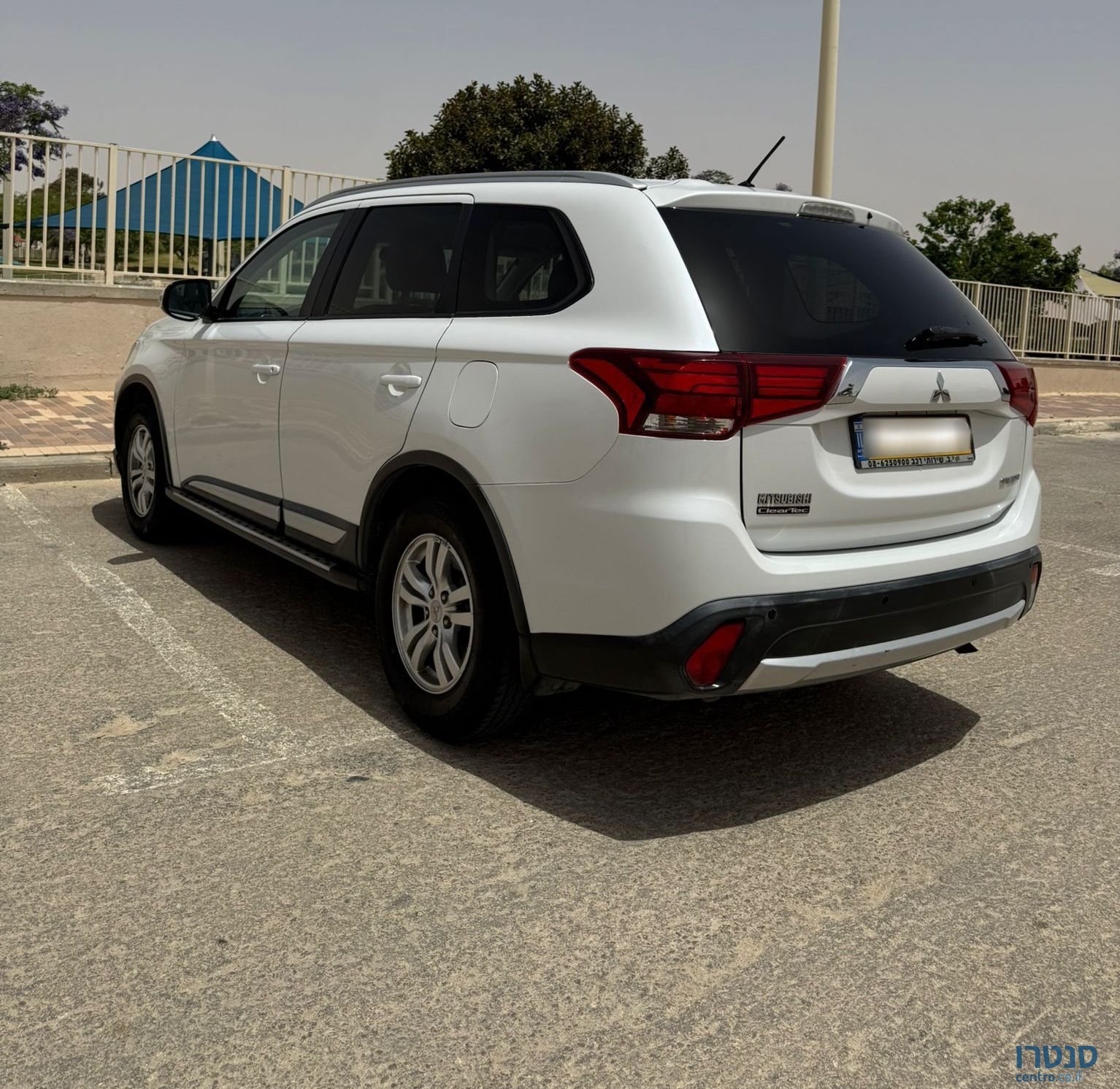 2016' Mitsubishi Outlander מיצובישי אאוטלנדר photo #4