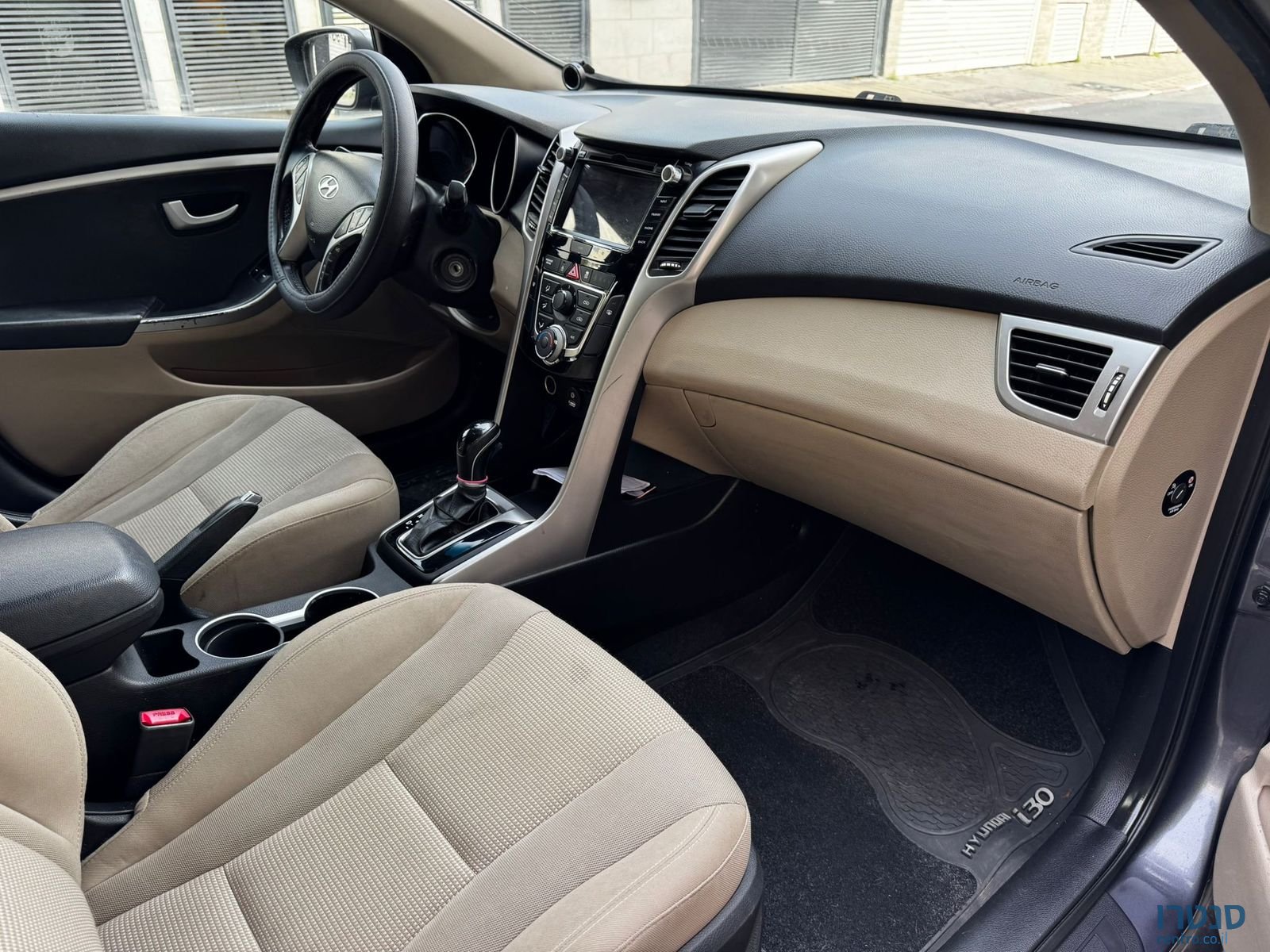 2016' Hyundai i30 N סטיישן photo #5