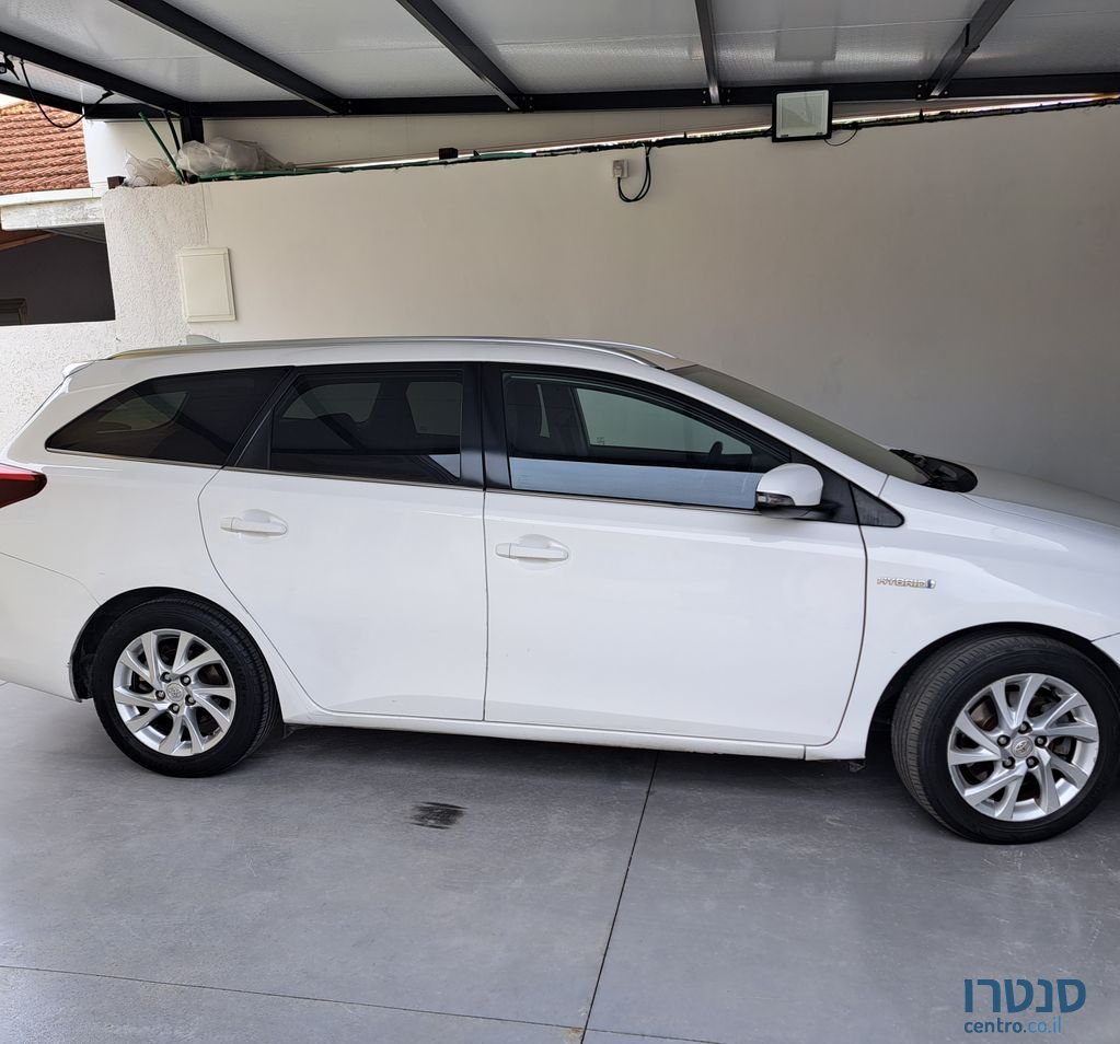2017' Toyota Yaris טויוטה אוריס photo #1