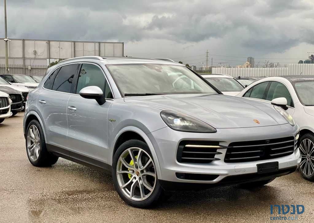 2018' Porsche Cayenne פורשה קאיין photo #2
