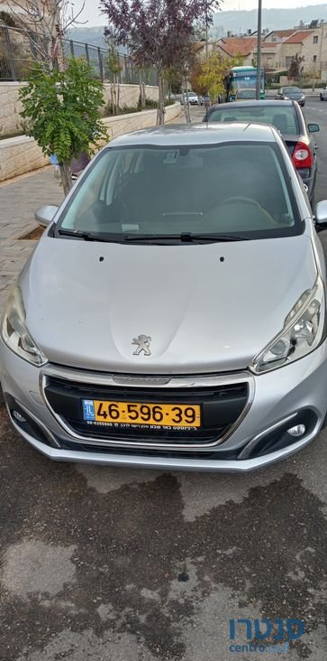 2016' Peugeot 208 פיג'ו photo #2