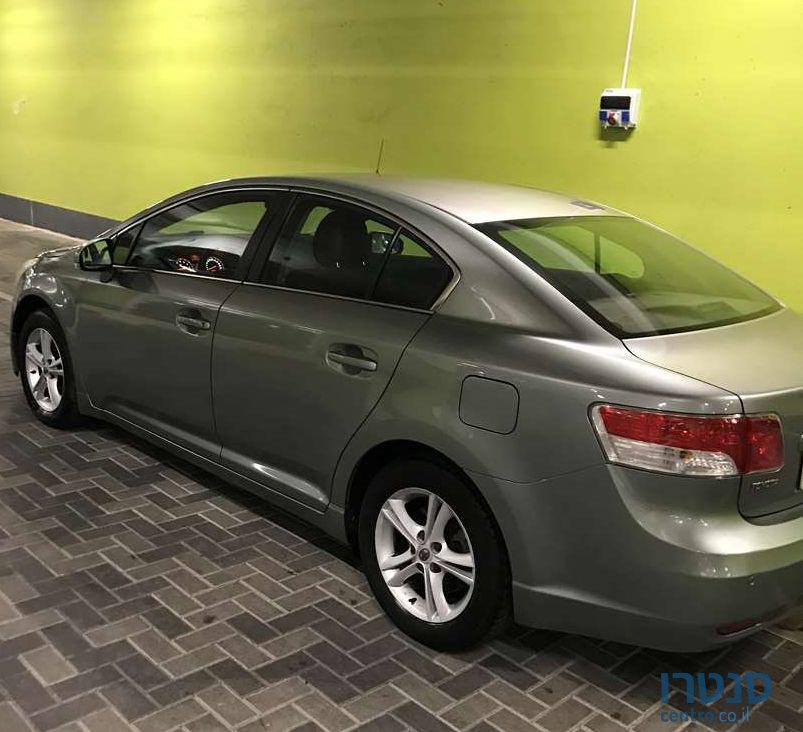 2011' Toyota Avensis טויוטה אונסיס photo #4