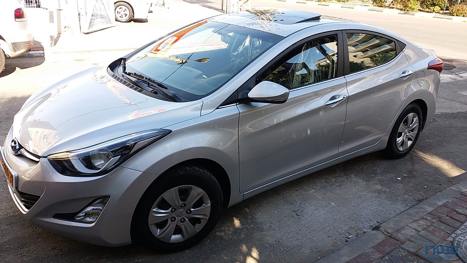 2015' Hyundai i35 photo #1