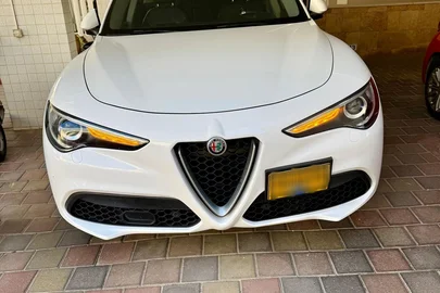 2018' Alfa Romeo Stelvio אלפא רומיאו סטלביו