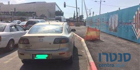 2006' Mazda 3 מאזדה 3 אקטיב photo #2