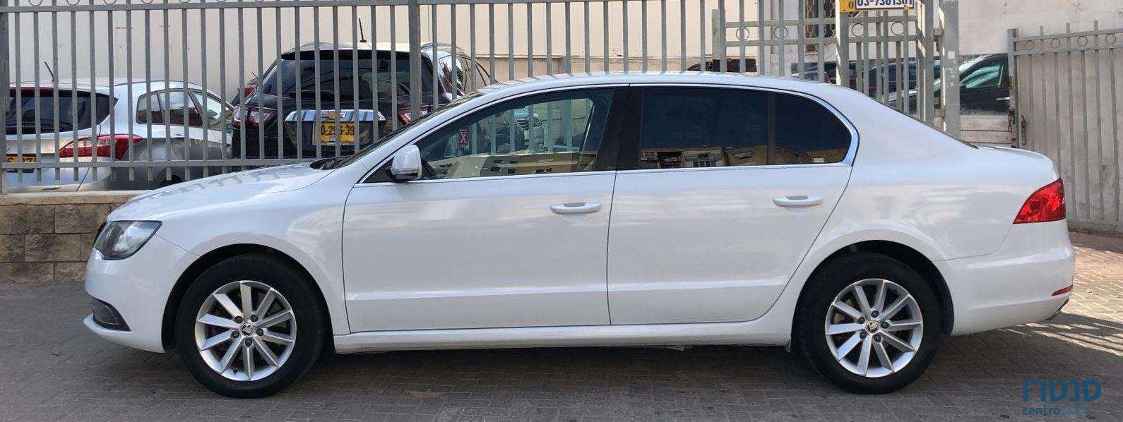 2015' Skoda Superb סקודה סופרב photo #4