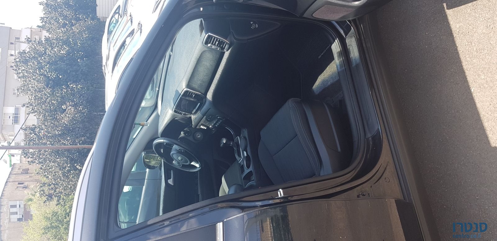 2015' Kia Sportage photo #2