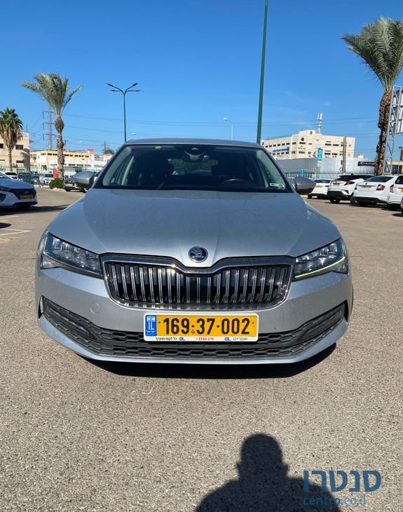 2020' Skoda Superb סקודה סופרב photo #1