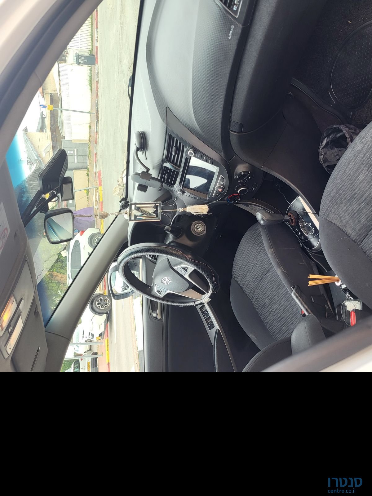 2018' Hyundai i25 יונדאי photo #4