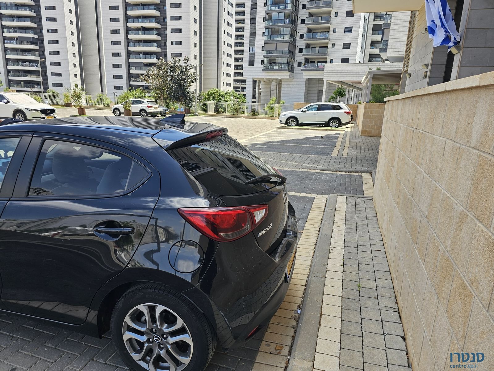 2020' Mazda 2 מאזדה photo #6