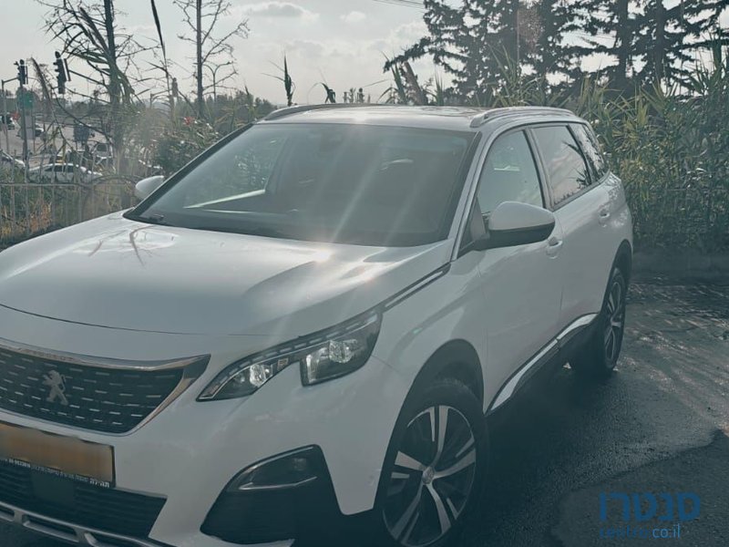 2020' Peugeot 5008 פיג'ו photo #3