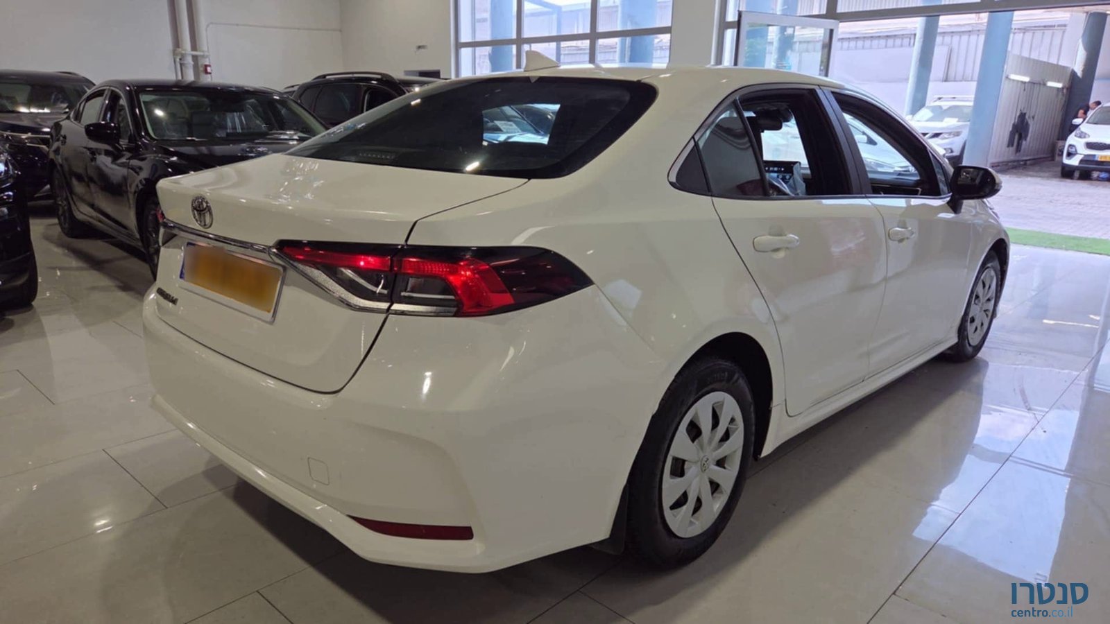 2022' Toyota Corolla ACTIVE photo #3